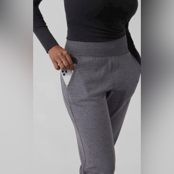 Athleta Venice Joggers size medium - Picture 3 of 11